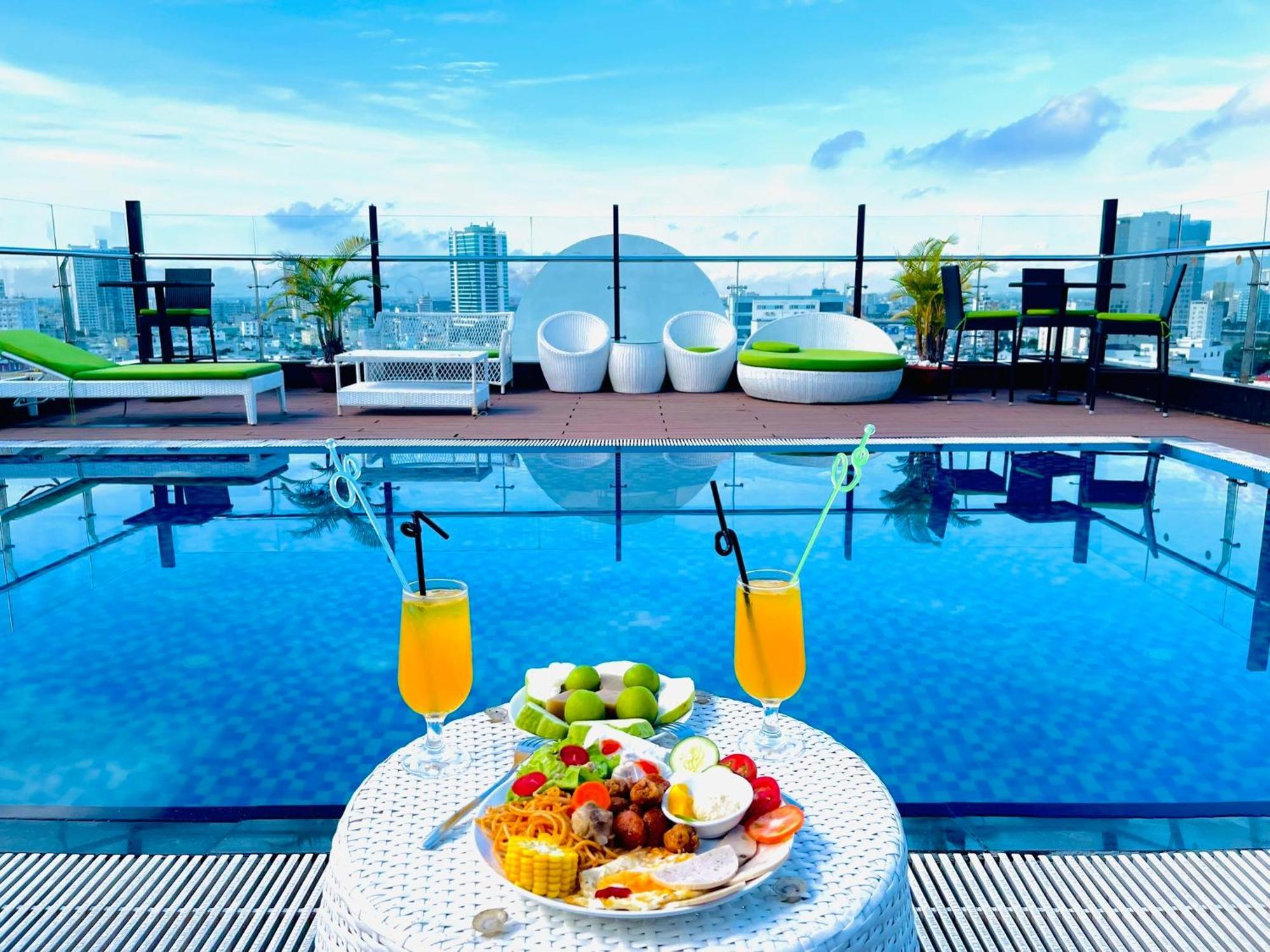 โรลิวา โฮเต็ล แอนด์ อพาร์ตเมนต์ ดานัง Hotel ภายนอก รูปภาพ