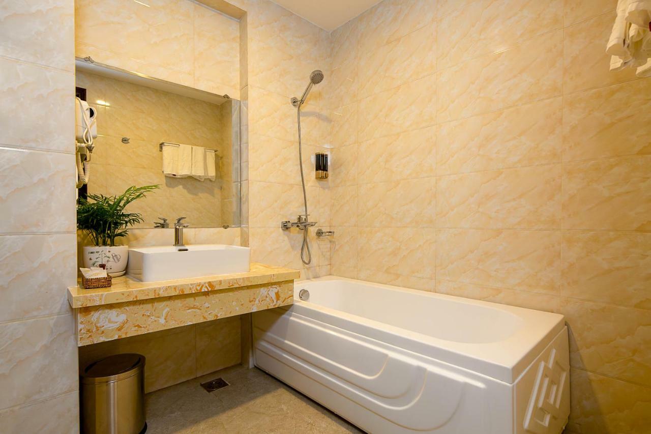 โรลิวา โฮเต็ล แอนด์ อพาร์ตเมนต์ ดานัง Hotel ภายนอก รูปภาพ