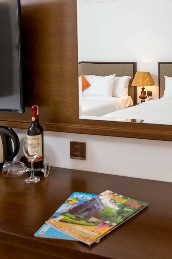 โรลิวา โฮเต็ล แอนด์ อพาร์ตเมนต์ ดานัง Hotel ภายนอก รูปภาพ
